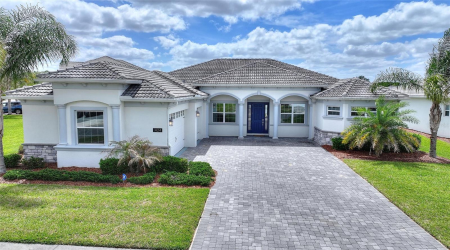 DAVENPORT, Florida 33896, 4 Bedrooms Bedrooms, ,3 BathroomsBathrooms,Residential,For Sale,OLYMPIC CLUB BLVD,0,MFRS5147770