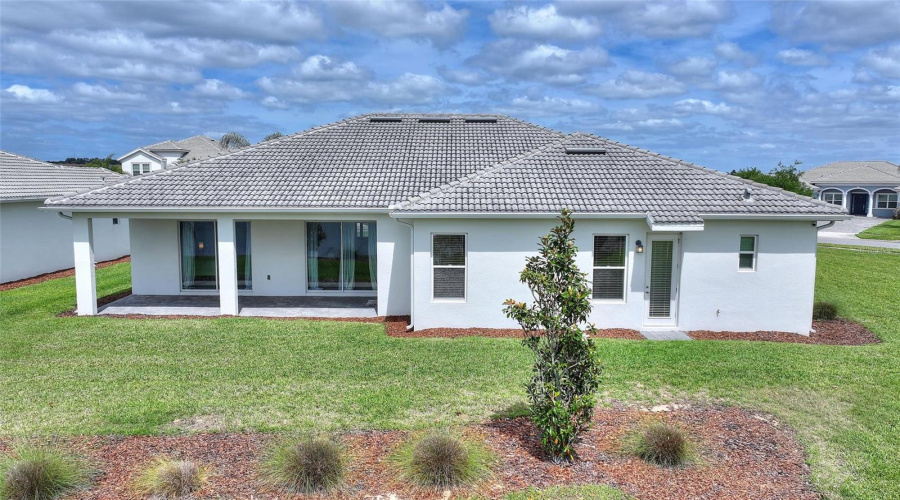 DAVENPORT, Florida 33896, 4 Bedrooms Bedrooms, ,3 BathroomsBathrooms,Residential,For Sale,OLYMPIC CLUB BLVD,0,MFRS5147770