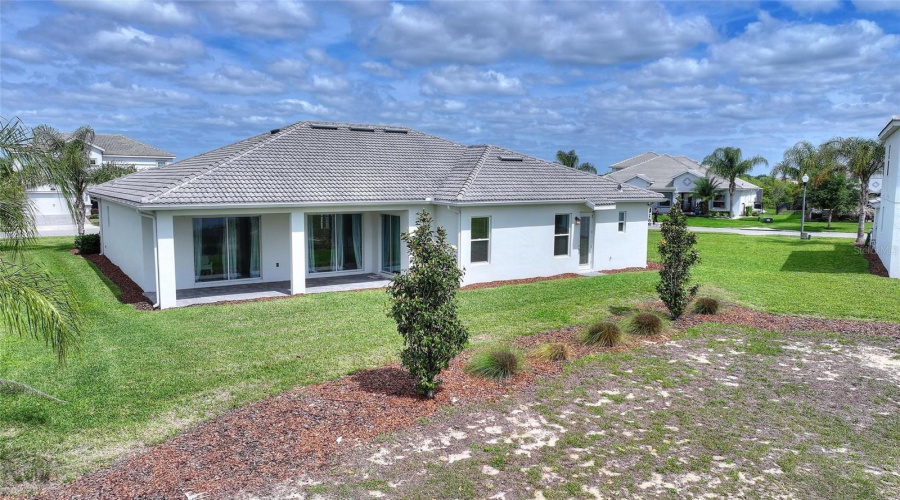 DAVENPORT, Florida 33896, 4 Bedrooms Bedrooms, ,3 BathroomsBathrooms,Residential,For Sale,OLYMPIC CLUB BLVD,0,MFRS5147770