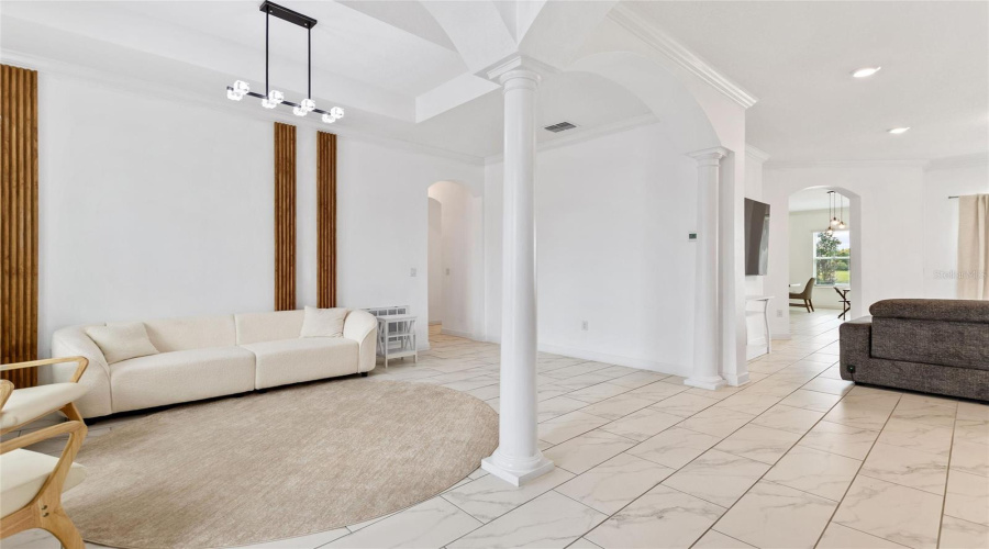 DAVENPORT, Florida 33896, 4 Bedrooms Bedrooms, ,3 BathroomsBathrooms,Residential,For Sale,OLYMPIC CLUB BLVD,0,MFRS5147770