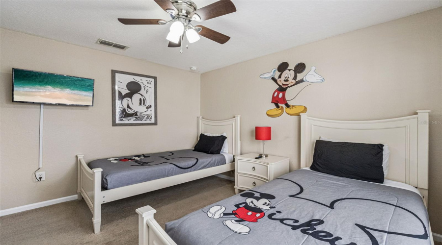 KISSIMMEE, Florida 34747, 6 Bedrooms Bedrooms, ,4 BathroomsBathrooms,Residential,For Sale,TOSTETH,0,MFRO6398878