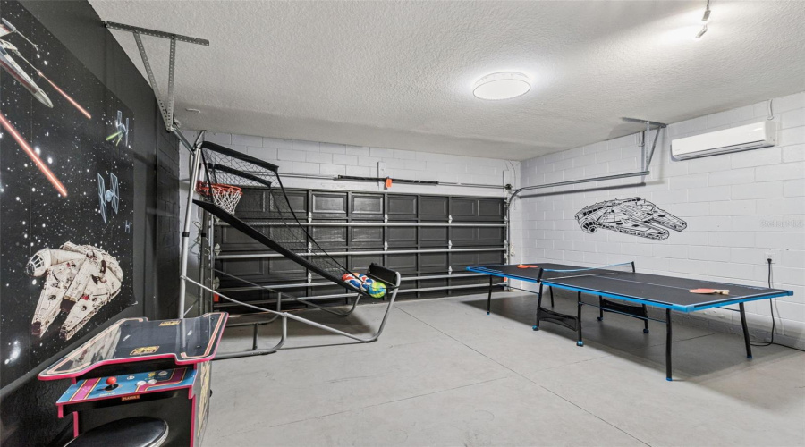 KISSIMMEE, Florida 34747, 6 Bedrooms Bedrooms, ,4 BathroomsBathrooms,Residential,For Sale,TOSTETH,0,MFRO6398878