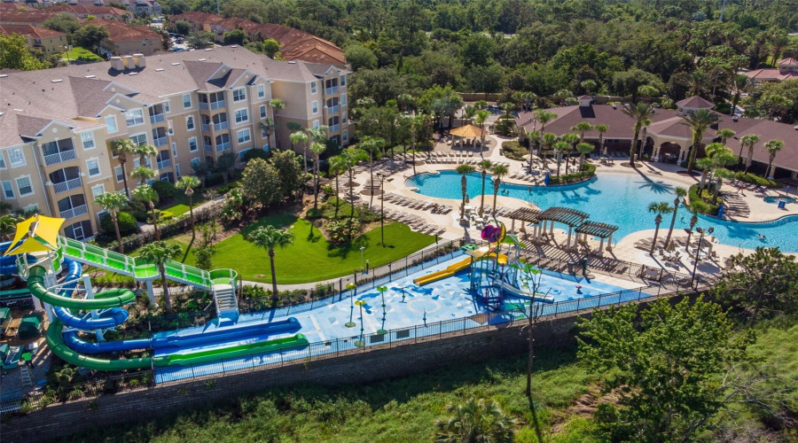 Kissimmee, Florida 34747, 6 Bedrooms Bedrooms, ,4 Bathroomsbathrooms,Residential,For Sale,Tosteth,0,Mfro6398878