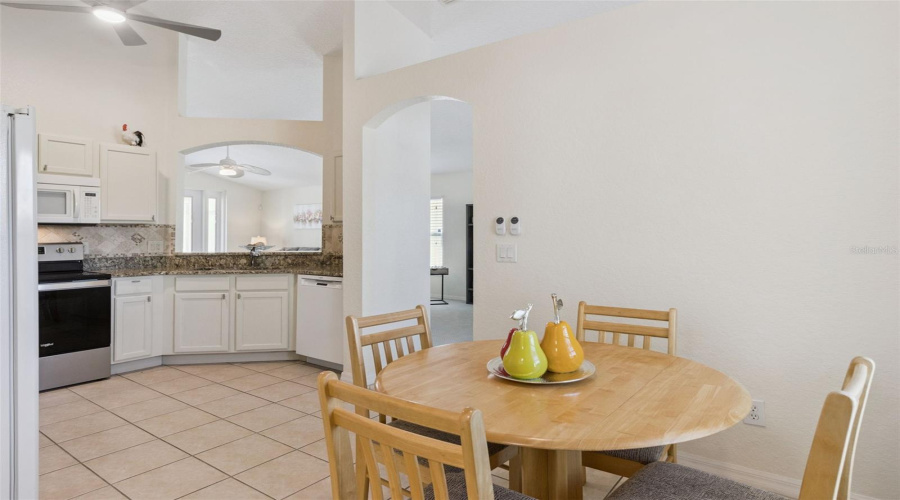 DAVENPORT, Florida 33897, 4 Bedrooms Bedrooms, ,2 BathroomsBathrooms,Residential,For Sale,BIRKDALE,0,MFRS5140605