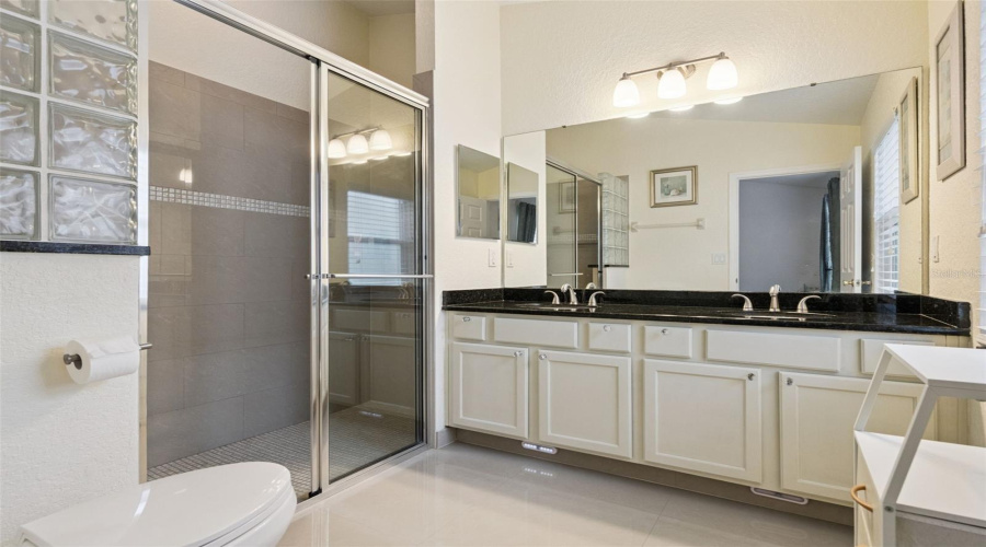 DAVENPORT, Florida 33897, 4 Bedrooms Bedrooms, ,2 BathroomsBathrooms,Residential,For Sale,BIRKDALE,0,MFRS5140605