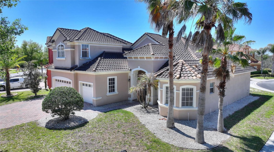 DAVENPORT, Florida 33837, 5 Bedrooms Bedrooms, ,4 BathroomsBathrooms,Residential,For Sale,CHELSEA,0,MFRTB8497544