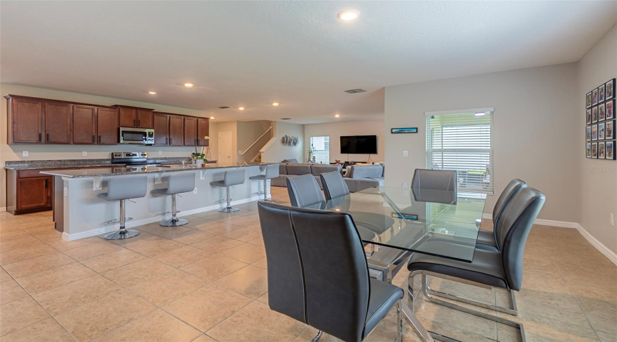 DAVENPORT, Florida 33897, 5 Bedrooms Bedrooms, ,3 BathroomsBathrooms,Residential,For Sale,OGELTHORPE,0,MFRO6321794