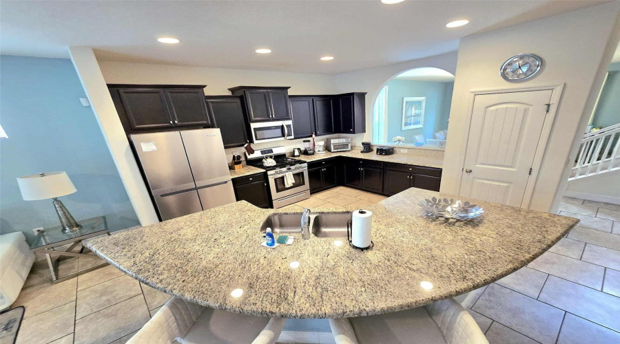 DAVENPORT, Florida 33837, 5 Bedrooms Bedrooms, ,4 BathroomsBathrooms,Residential,For Sale,WILDWOOD,0,MFRA4689430