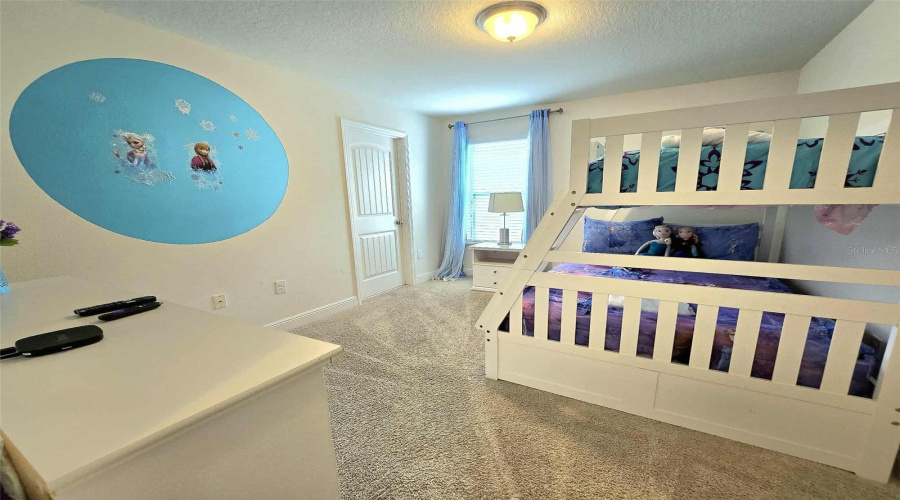 DAVENPORT, Florida 33837, 5 Bedrooms Bedrooms, ,4 BathroomsBathrooms,Residential,For Sale,WILDWOOD,0,MFRA4689430