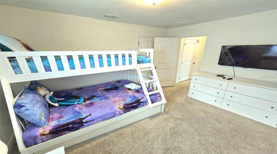 DAVENPORT, Florida 33837, 5 Bedrooms Bedrooms, ,4 BathroomsBathrooms,Residential,For Sale,WILDWOOD,0,MFRA4689430