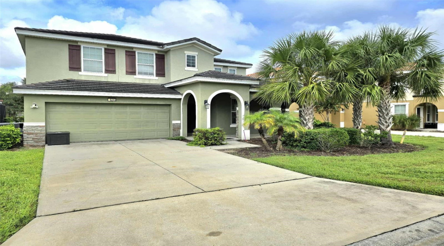 DAVENPORT, Florida 33837, 5 Bedrooms Bedrooms, ,4 BathroomsBathrooms,Residential,For Sale,WILDWOOD,0,MFRA4689430