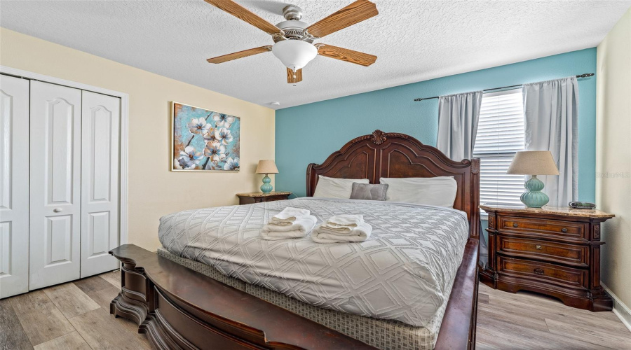 DAVENPORT, Florida 33896, 8 Bedrooms Bedrooms, ,5 BathroomsBathrooms,Residential,For Sale,MOON VALLEY,0,MFRO6398314