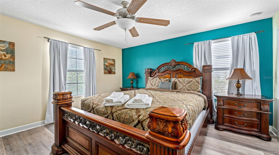 DAVENPORT, Florida 33896, 8 Bedrooms Bedrooms, ,5 BathroomsBathrooms,Residential,For Sale,MOON VALLEY,0,MFRO6398314