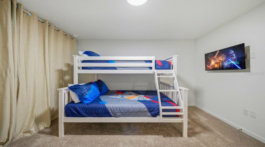 KISSIMMEE, Florida 34747, 6 Bedrooms Bedrooms, ,4 BathroomsBathrooms,Residential,For Sale,SALTY WINDS,0,MFRO6395628