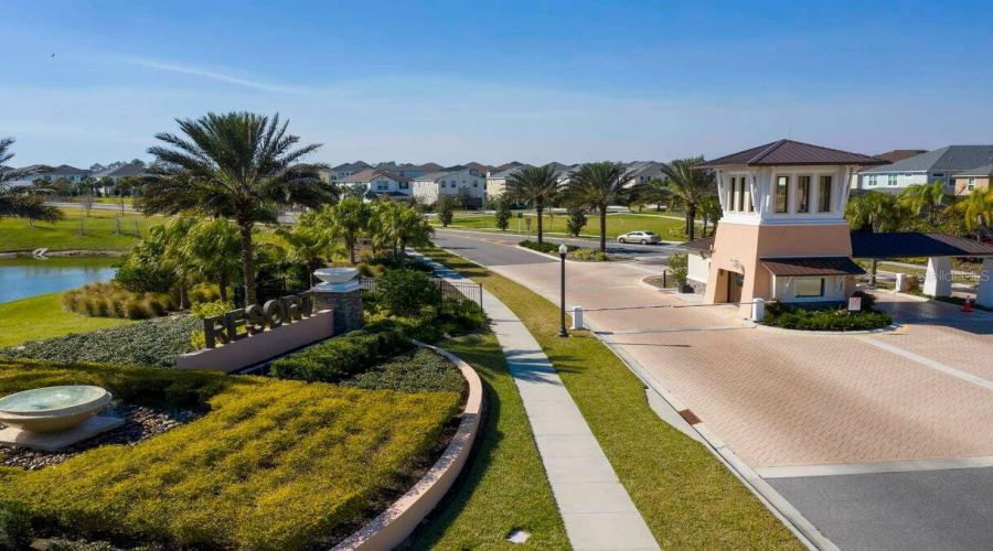 KISSIMMEE, Florida 34747, 6 Bedrooms Bedrooms, ,4 BathroomsBathrooms,Residential,For Sale,SALTY WINDS,0,MFRO6395628