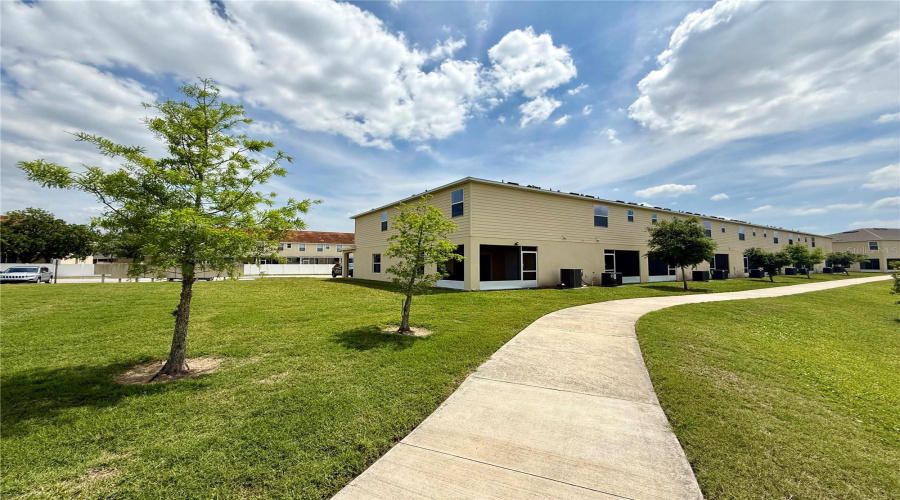 KISSIMMEE, Florida 34746, 3 Bedrooms Bedrooms, ,2 BathroomsBathrooms,Residential,For Sale,CORAL CASTLE,0,MFRO6398986