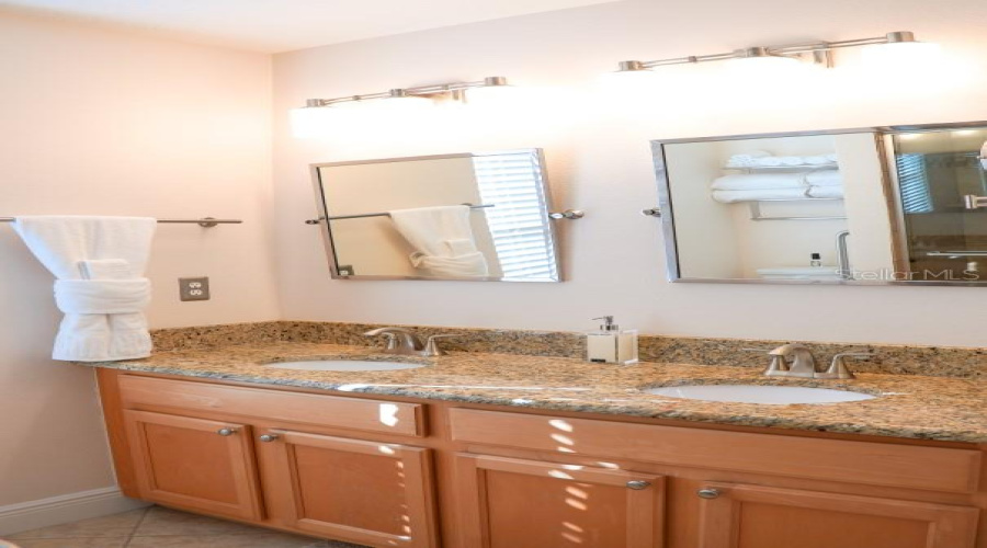 DAVENPORT, Florida 33897, 4 Bedrooms Bedrooms, ,2 BathroomsBathrooms,Residential,For Sale,DORNOCH,0,MFRO6392121