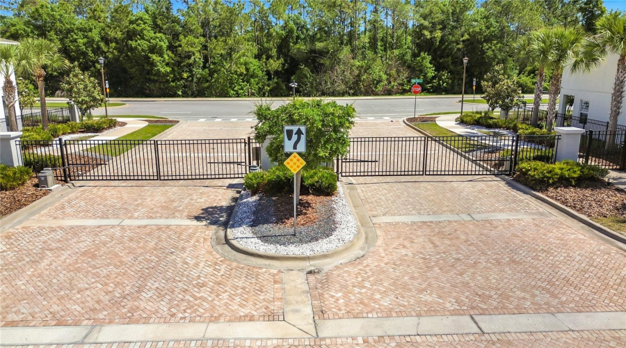 KISSIMMEE, Florida 34746, 3 Bedrooms Bedrooms, ,2 BathroomsBathrooms,Residential,For Sale,BELLISSIMO,0,MFRO6398509