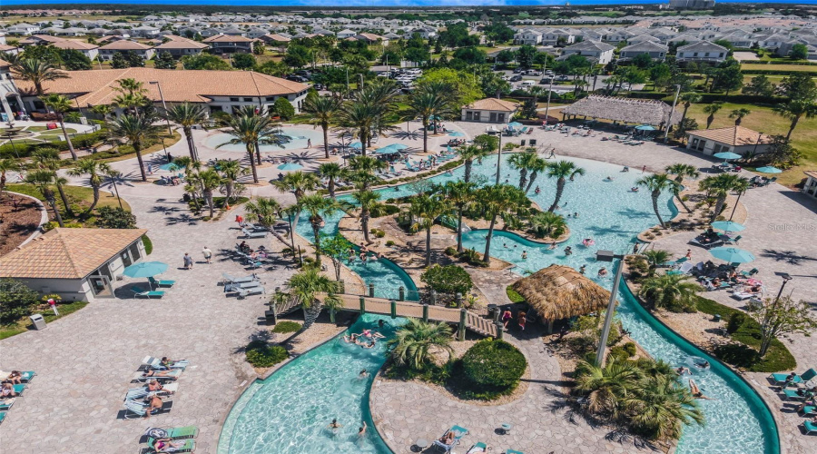 DAVENPORT, Florida 33896, 6 Bedrooms Bedrooms, ,5 BathroomsBathrooms,Residential,For Sale,DROP SHOT,0,MFRO6397094