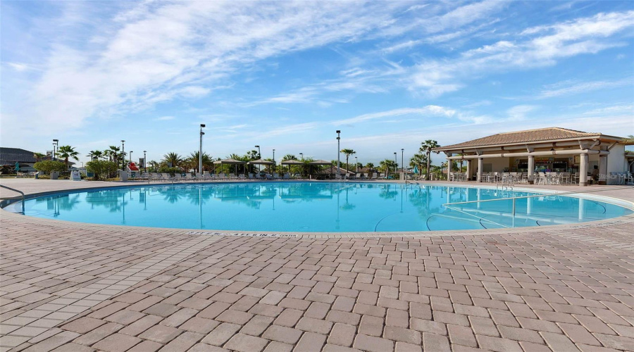 DAVENPORT, Florida 33896, 6 Bedrooms Bedrooms, ,5 BathroomsBathrooms,Residential,For Sale,DROP SHOT,0,MFRO6397094