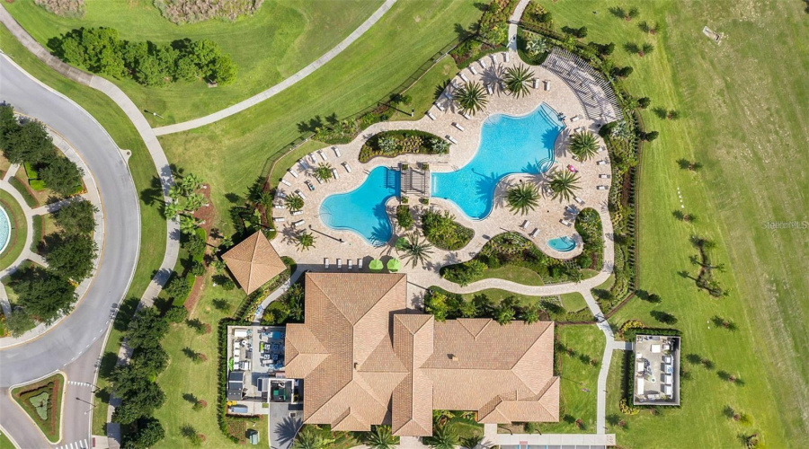 DAVENPORT, Florida 33896, 6 Bedrooms Bedrooms, ,5 BathroomsBathrooms,Residential,For Sale,DROP SHOT,0,MFRO6397094