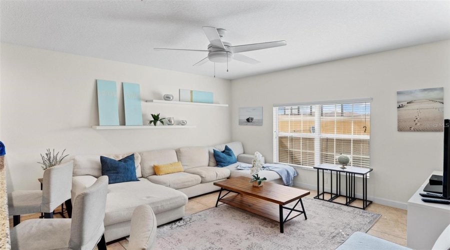 KISSIMMEE, Florida 34747, 4 Bedrooms Bedrooms, ,3 BathroomsBathrooms,Residential,For Sale,CANDY PALM,0,MFRO6399268