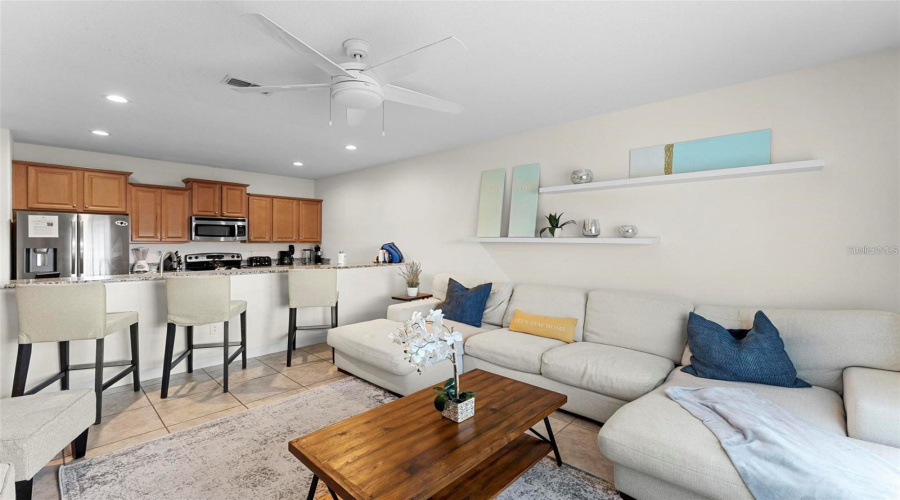 KISSIMMEE, Florida 34747, 4 Bedrooms Bedrooms, ,3 BathroomsBathrooms,Residential,For Sale,CANDY PALM,0,MFRO6399268