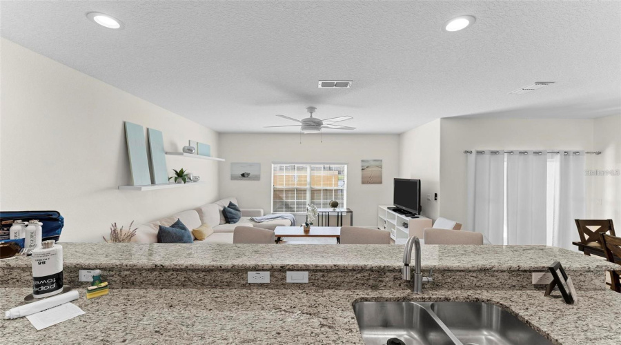 KISSIMMEE, Florida 34747, 4 Bedrooms Bedrooms, ,3 BathroomsBathrooms,Residential,For Sale,CANDY PALM,0,MFRO6399268