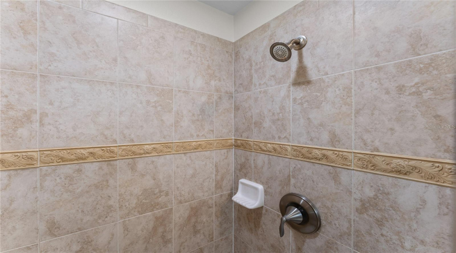 KISSIMMEE, Florida 34747, 4 Bedrooms Bedrooms, ,3 BathroomsBathrooms,Residential,For Sale,CANDY PALM,0,MFRO6399268