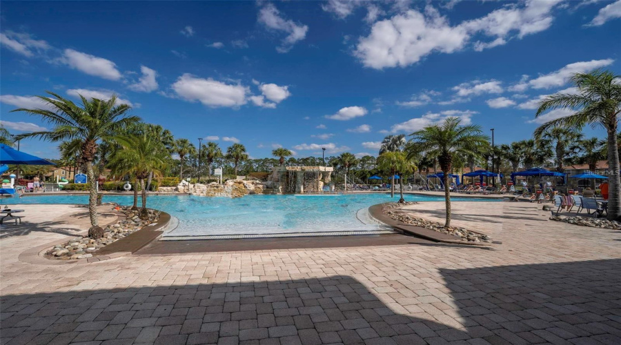 KISSIMMEE, Florida 34747, 4 Bedrooms Bedrooms, ,3 BathroomsBathrooms,Residential,For Sale,CANDY PALM,0,MFRO6399268