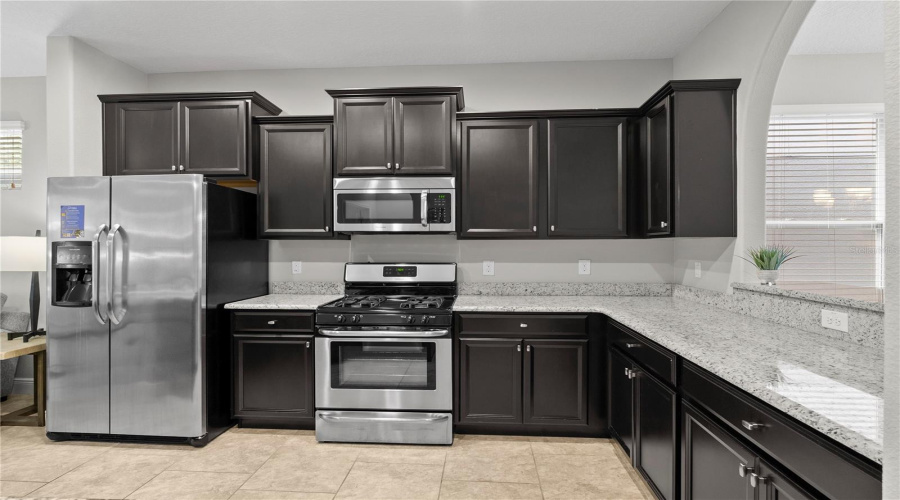 DAVENPORT, Florida 33837, 5 Bedrooms Bedrooms, ,4 BathroomsBathrooms,Residential,For Sale,WILDWOOD,0,MFRO6302043