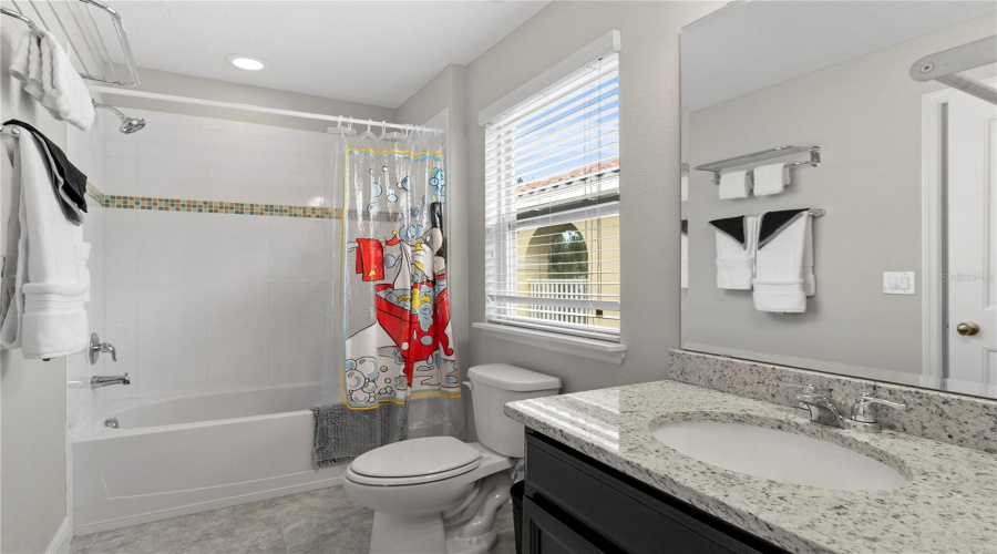 DAVENPORT, Florida 33837, 5 Bedrooms Bedrooms, ,4 BathroomsBathrooms,Residential,For Sale,WILDWOOD,0,MFRO6302043