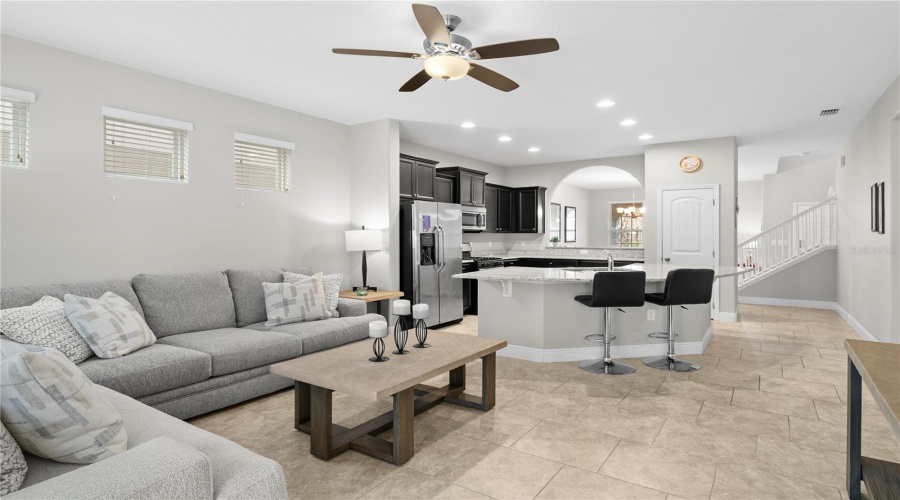 DAVENPORT, Florida 33837, 5 Bedrooms Bedrooms, ,4 BathroomsBathrooms,Residential,For Sale,WILDWOOD,0,MFRO6302043