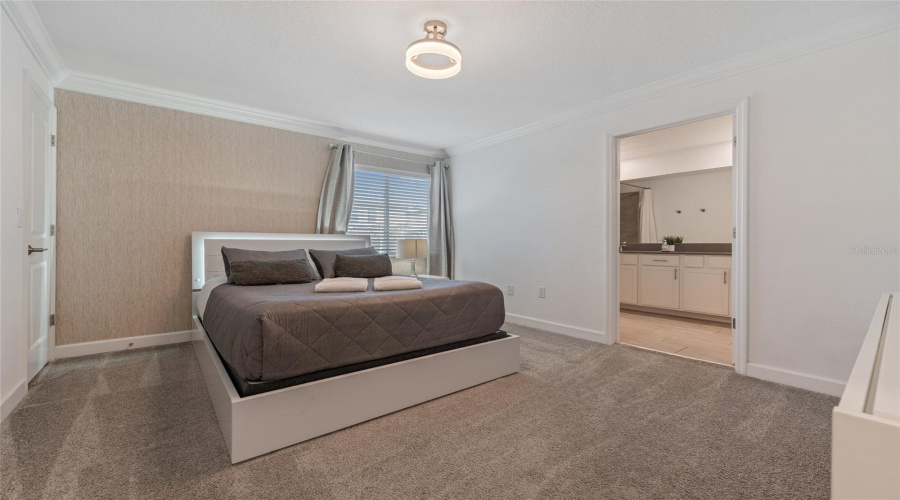 DAVENPORT, Florida 33896, 5 Bedrooms Bedrooms, ,4 BathroomsBathrooms,Residential,For Sale,SPLASH SHOT,0,MFRS5143803