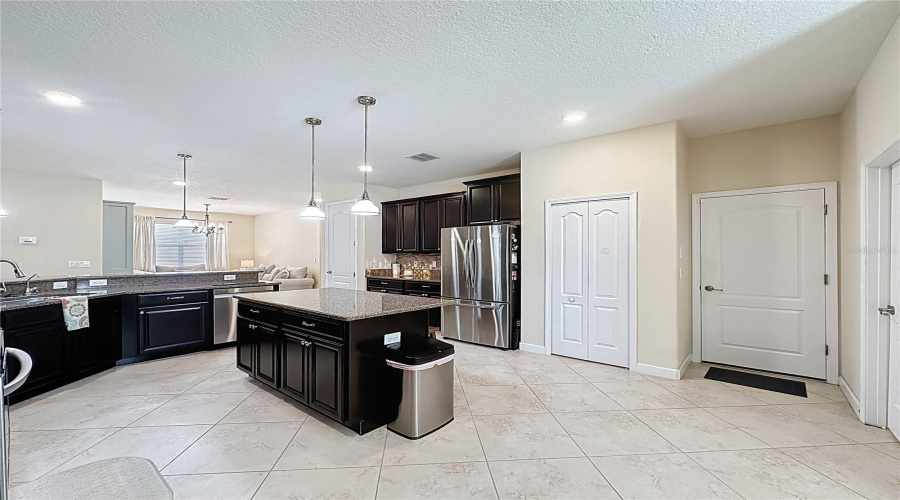 DAVENPORT, Florida 33837, 4 Bedrooms Bedrooms, ,3 BathroomsBathrooms,Residential,For Sale,CORTLAND,0,MFRS5147657