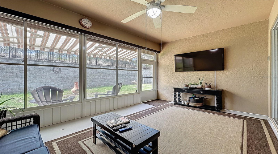 DAVENPORT, Florida 33837, 4 Bedrooms Bedrooms, ,3 BathroomsBathrooms,Residential,For Sale,CORTLAND,0,MFRS5147657