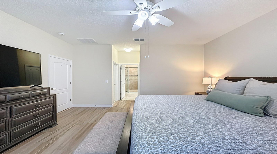 DAVENPORT, Florida 33837, 4 Bedrooms Bedrooms, ,3 BathroomsBathrooms,Residential,For Sale,CORTLAND,0,MFRS5147657