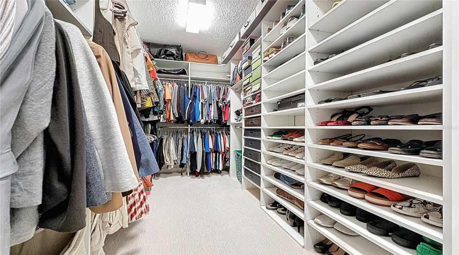 DAVENPORT, Florida 33837, 4 Bedrooms Bedrooms, ,3 BathroomsBathrooms,Residential,For Sale,CORTLAND,0,MFRS5147657