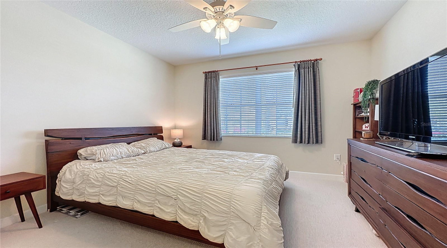 DAVENPORT, Florida 33837, 4 Bedrooms Bedrooms, ,3 BathroomsBathrooms,Residential,For Sale,CORTLAND,0,MFRS5147657