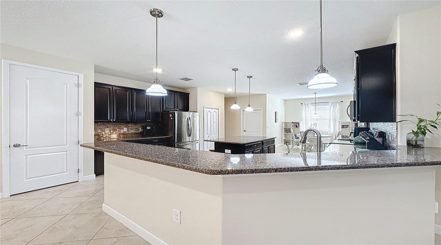 DAVENPORT, Florida 33837, 4 Bedrooms Bedrooms, ,3 BathroomsBathrooms,Residential,For Sale,CORTLAND,0,MFRS5147657