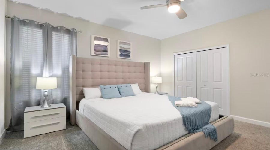 KISSIMMEE, Florida 34746, 5 Bedrooms Bedrooms, ,5 BathroomsBathrooms,Residential,For Sale,PUNCTUATION,0,MFRO6398917