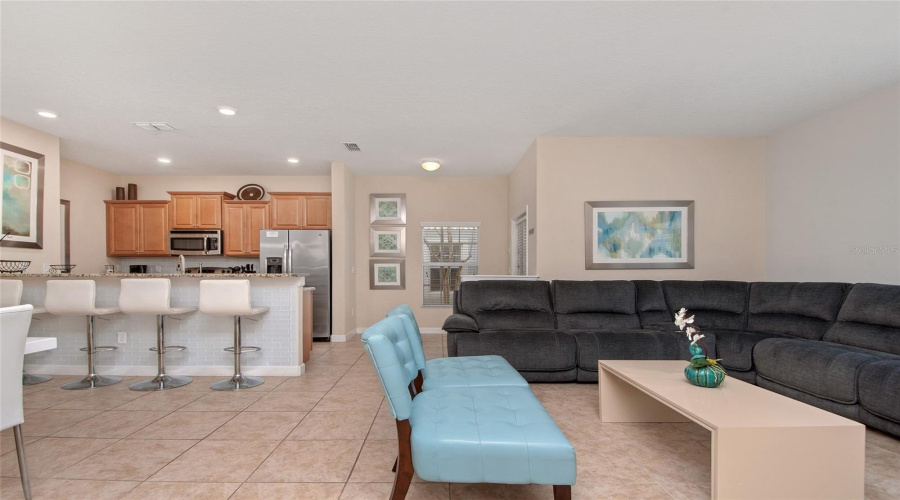 KISSIMMEE, Florida 34747, 5 Bedrooms Bedrooms, ,4 BathroomsBathrooms,Residential,For Sale,BANANA PALM,0,MFRO6382631