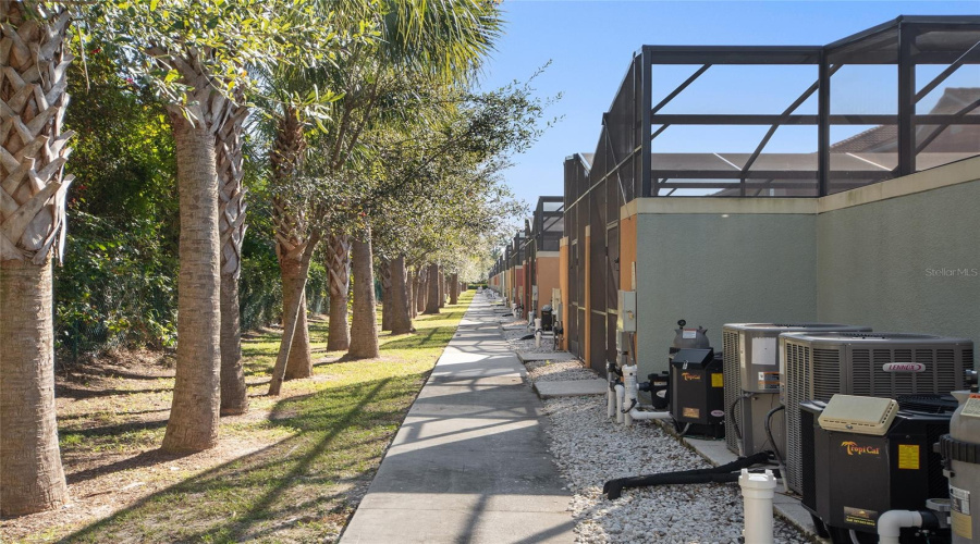 KISSIMMEE, Florida 34747, 5 Bedrooms Bedrooms, ,4 BathroomsBathrooms,Residential,For Sale,BANANA PALM,0,MFRO6382631