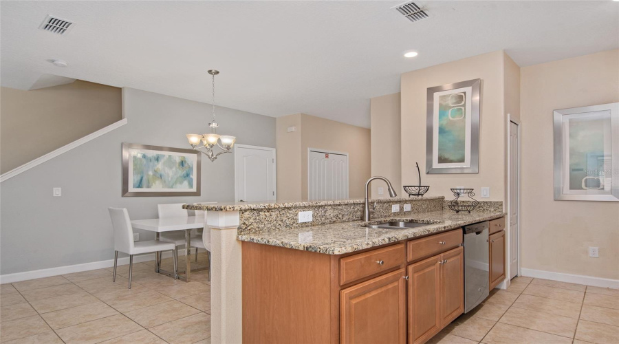 KISSIMMEE, Florida 34747, 5 Bedrooms Bedrooms, ,4 BathroomsBathrooms,Residential,For Sale,BANANA PALM,0,MFRO6382631