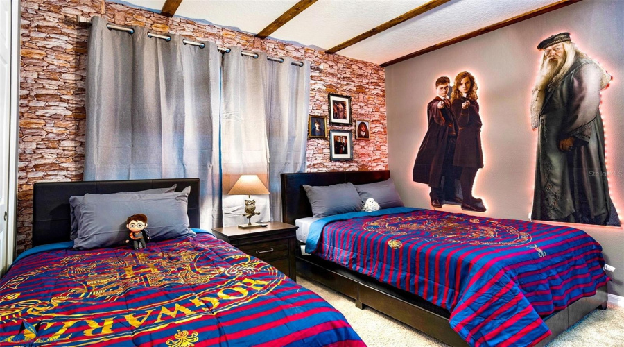 KISSIMMEE, Florida 34747, 9 Bedrooms Bedrooms, ,6 BathroomsBathrooms,Residential,For Sale,TROPICAL HAVEN,0,MFRO6399473