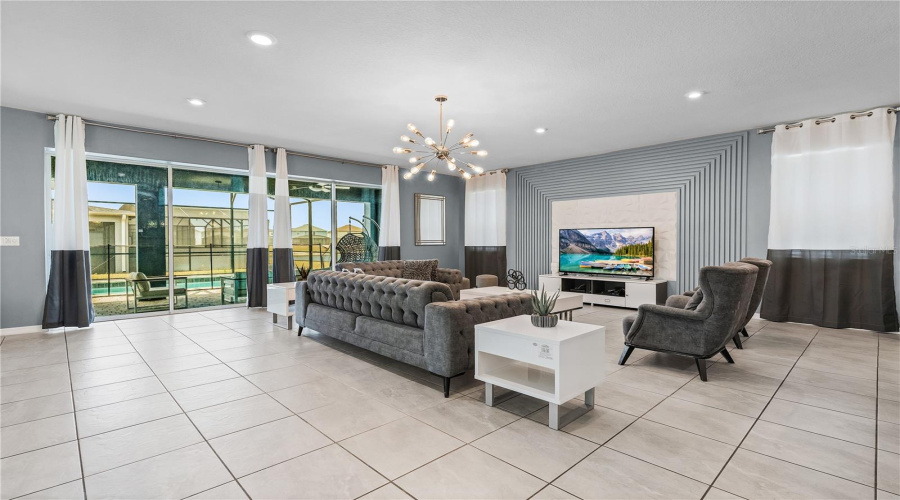 KISSIMMEE, Florida 34747, 9 Bedrooms Bedrooms, ,6 BathroomsBathrooms,Residential,For Sale,TROPICAL HAVEN,0,MFRO6399473