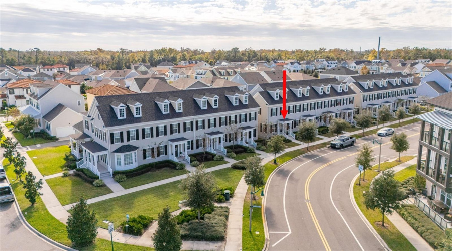 CENTRALLY LOCATED NEAR GARDEN MUS, POOL AND MORE..