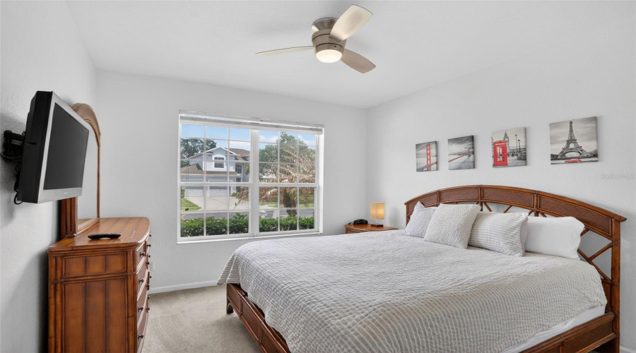 KISSIMMEE, Florida 34747, 4 Bedrooms Bedrooms, ,4 BathroomsBathrooms,Residential,For Sale,COMROW,0,MFRS5147850