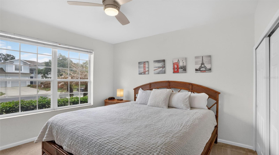 KISSIMMEE, Florida 34747, 4 Bedrooms Bedrooms, ,4 BathroomsBathrooms,Residential,For Sale,COMROW,0,MFRS5147850