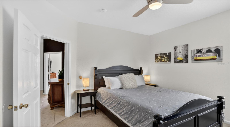 KISSIMMEE, Florida 34747, 4 Bedrooms Bedrooms, ,4 BathroomsBathrooms,Residential,For Sale,COMROW,0,MFRS5147850